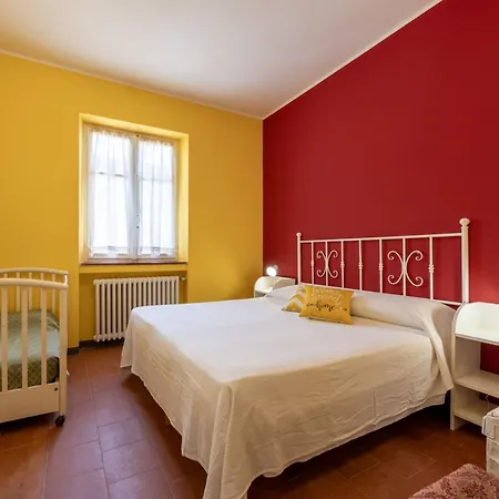 شقة Carroccio Giallo By Interhome