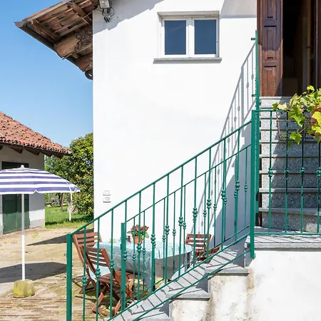 Apartamento Carroccio Giallo By Interhome